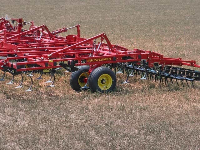Sunflower Field Cultivators