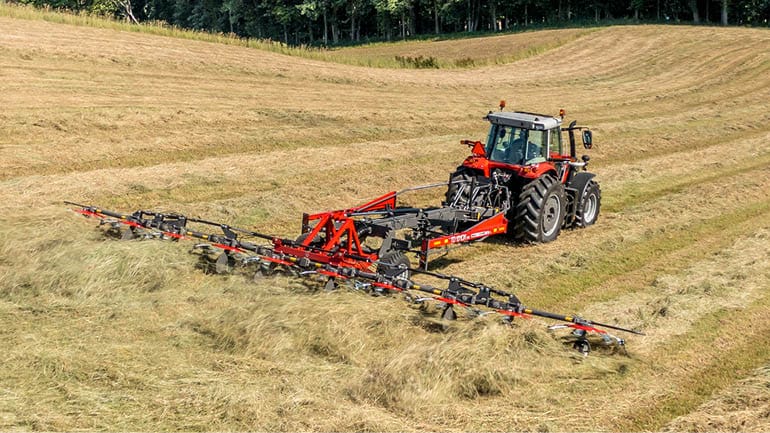 Massey Ferguson TD and TDX Series Tedders